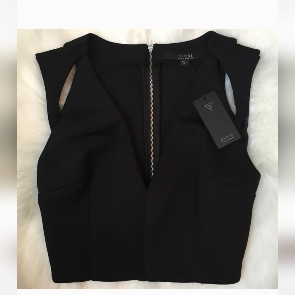 NWT GUESS Scuba Cutout Crop Top M NWT - Picture 8 of 15